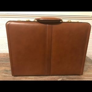McKlein HARPER Leather Attaché Briefcase